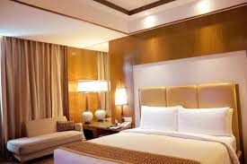 Crown Plaza