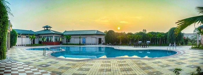 Gajraj Trails Resort