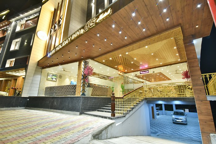 Ark Holiday Inn By DLS