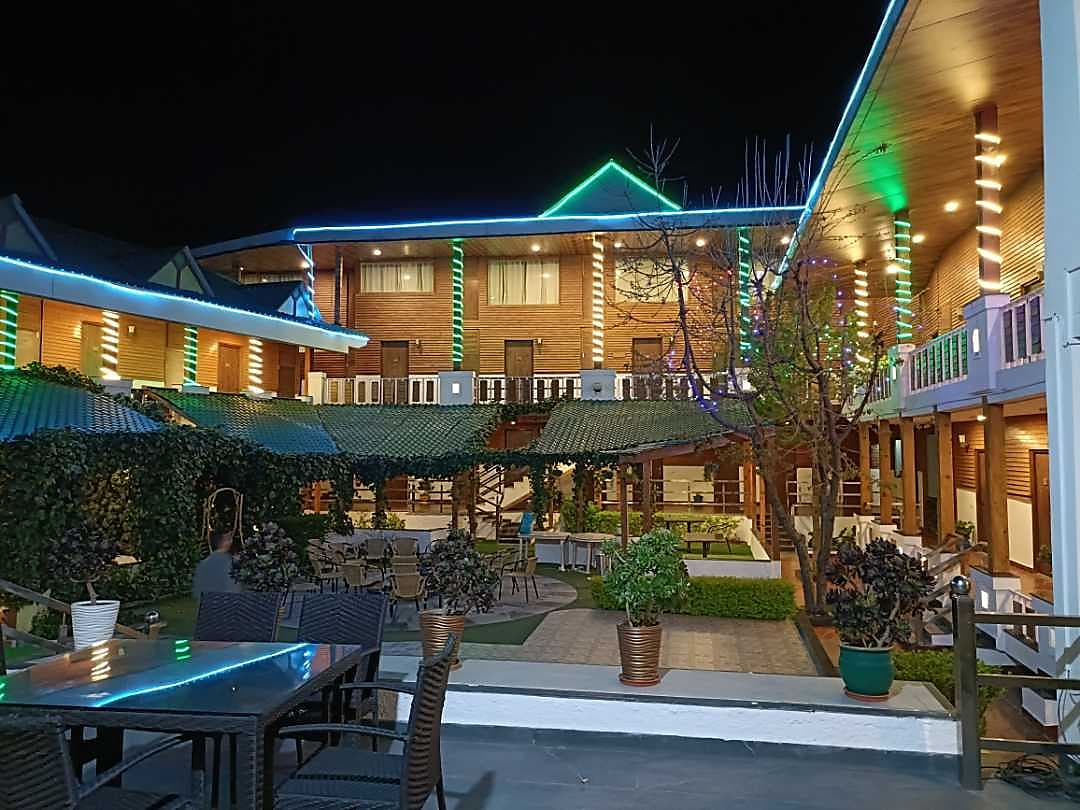 Treehouse Chail Villas