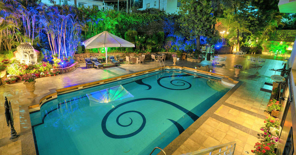 Hotel Hillock